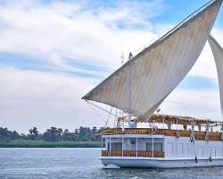 alnokhbatours